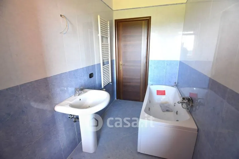 Vannitoad - Apartment with Parking in Lapio