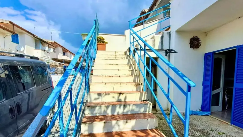 Toad - Terraced House with Garden in Scalea