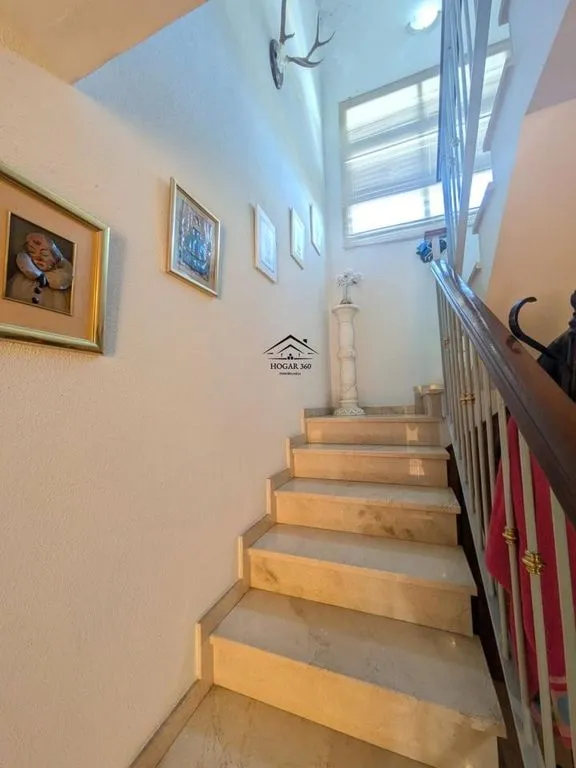 Pièces - Luxury Villa with Pool in Cáceres