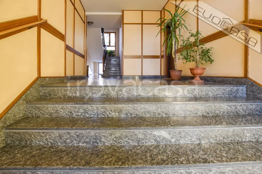 Pièces - Spacious Apartment with Balcony in Pinerolo