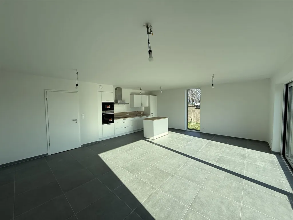 Cucina - Eco-Friendly House with Solar Panels in Cerexhe-Heuseux