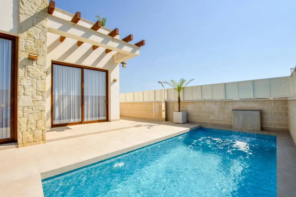 pool_area