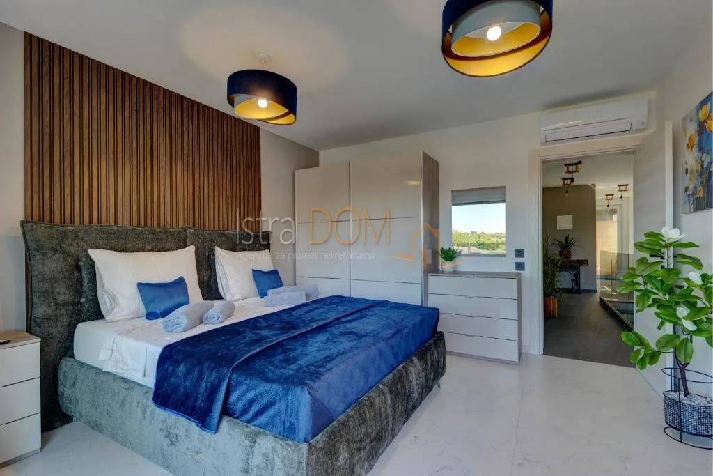 Magamistoad - Modern Villa with Pool in Marčana
