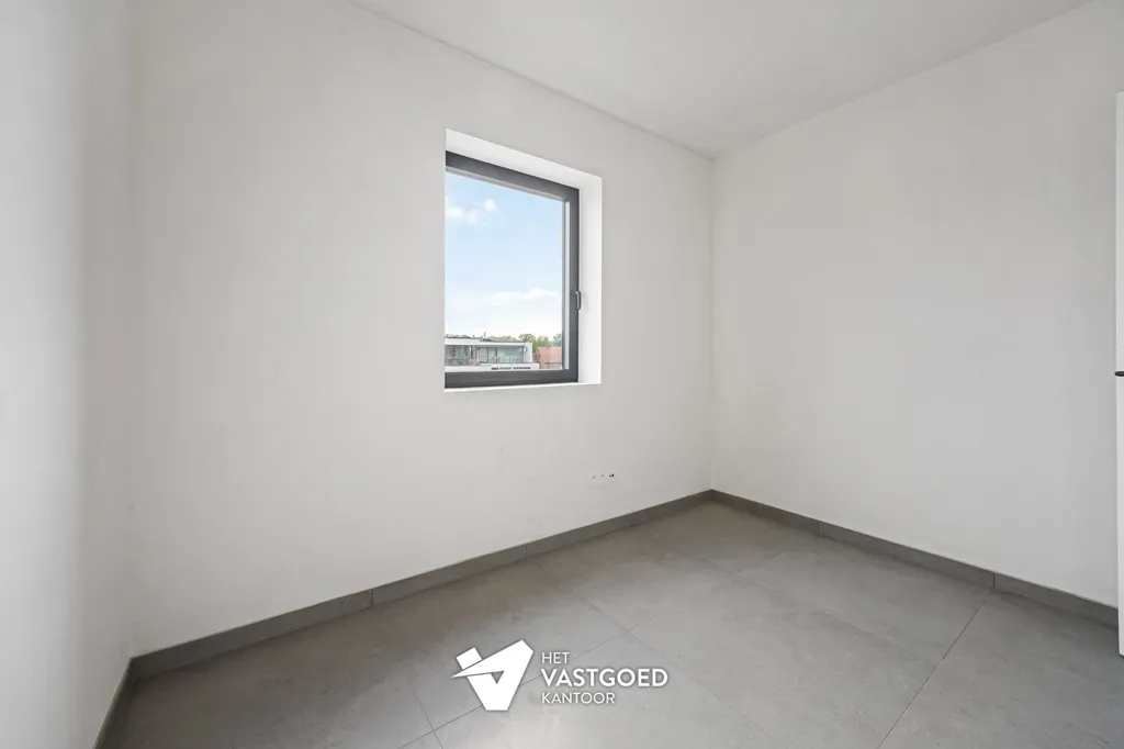 Toad - Newly Built 2-Bedroom Apartment in Ham