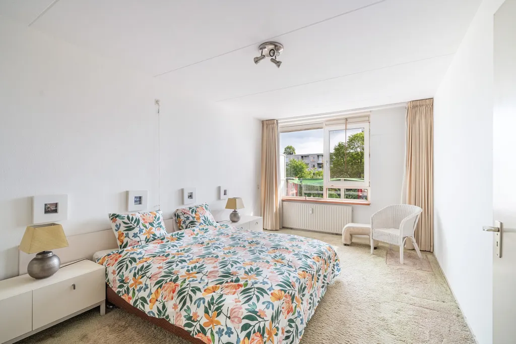 Magamistoad - 3-Bedroom Apartment with Water View in Maassluis