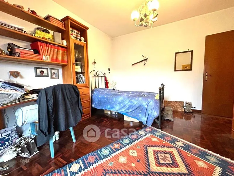 Chambres - Triplex with Double Garage in Varese