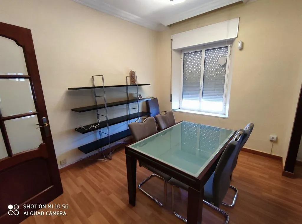 Salle à manger - Bright Apartment with Balcony in Nervión
