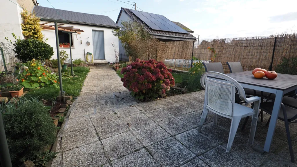 Terrass - House with Terrace in Virton