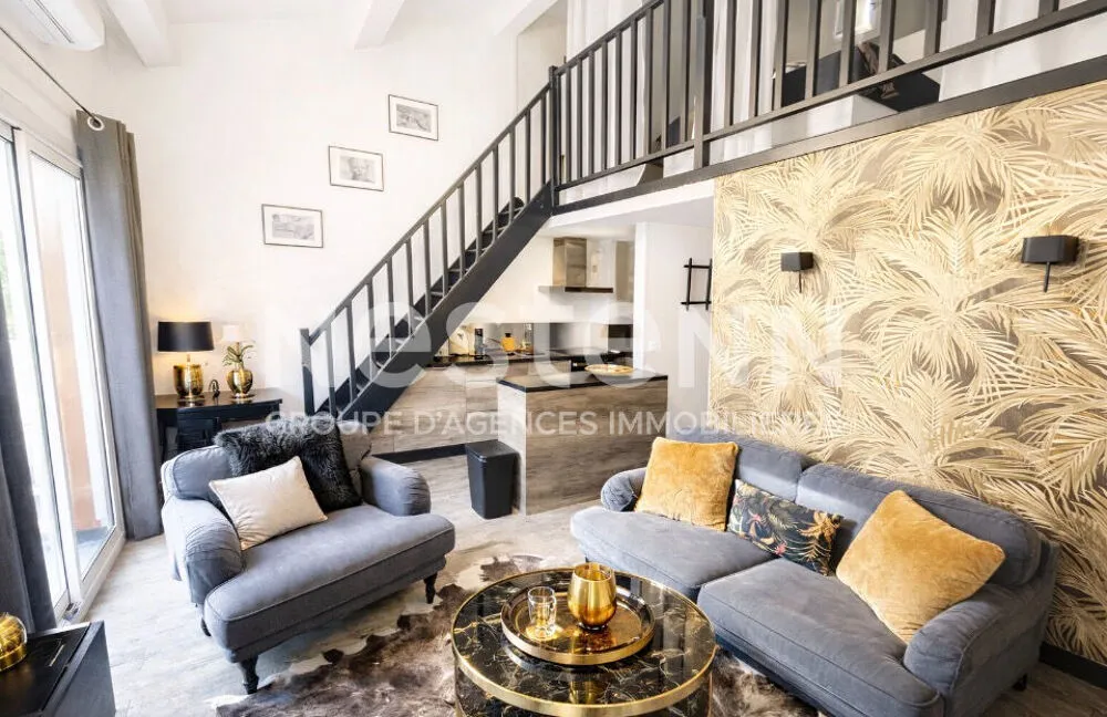 Séjour - Appartement Rénové avec Terrasse Sud à 200m de la Mer