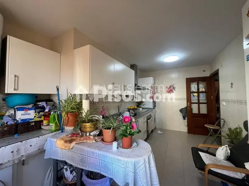 Cuisine - Bright Apartment with Terrace in Vélez-Málaga