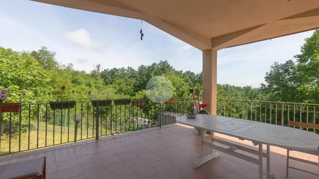 Terrasse - Villa with Private Garden in Montafia