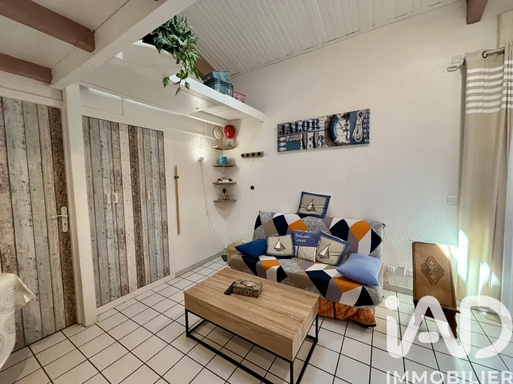 Séjour - Duplex avec Terrasse et Parking à Port Leucate