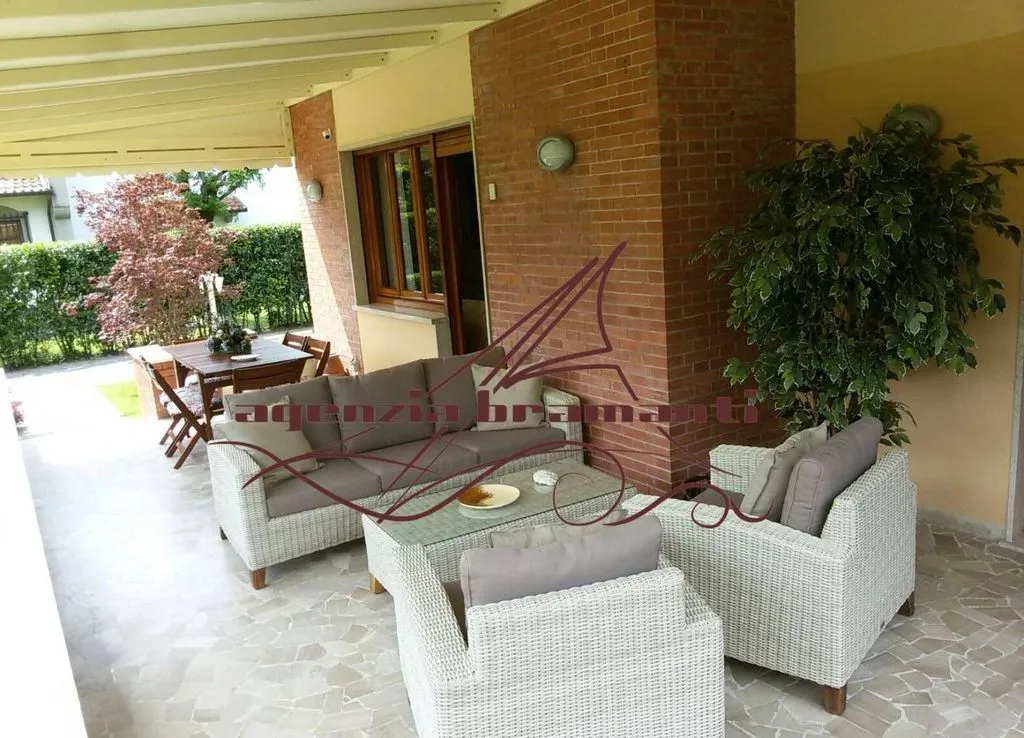 Terrasse - Luxury Villa with Garden in Forte dei Marmi