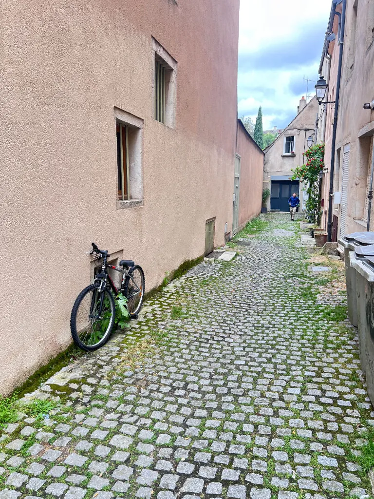 Extérieur - Appartement 1 Pièce en Petite Copropriété à Clermont-Ferrand
