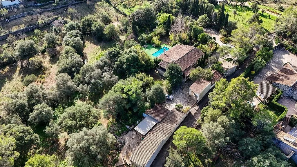 Vista aerea - Rustic Finca with Mountain Views in Inca
