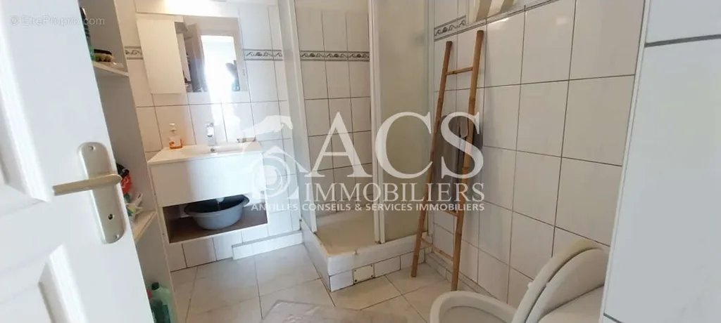 Salles de bain - Appartement 2 pièces à Sainte-Luce