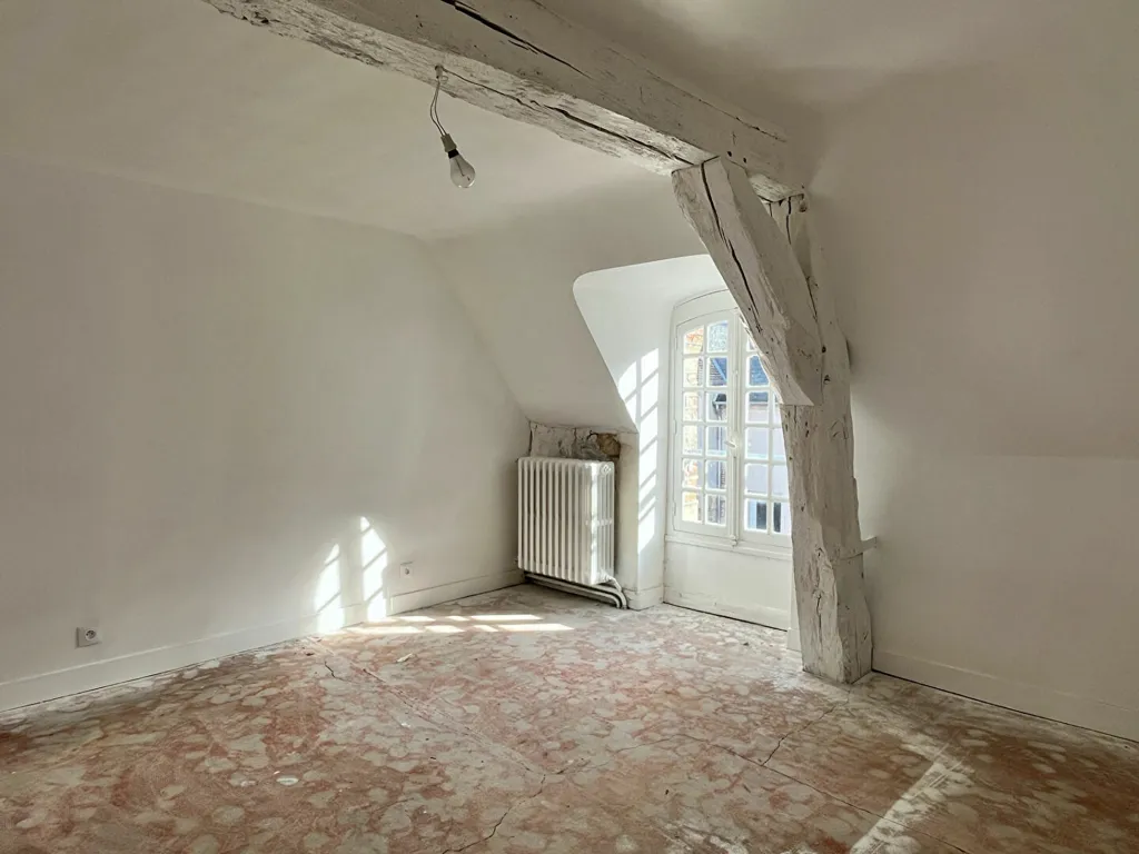 Pièces - Maison de Ville avec Jardin à Bellegarde