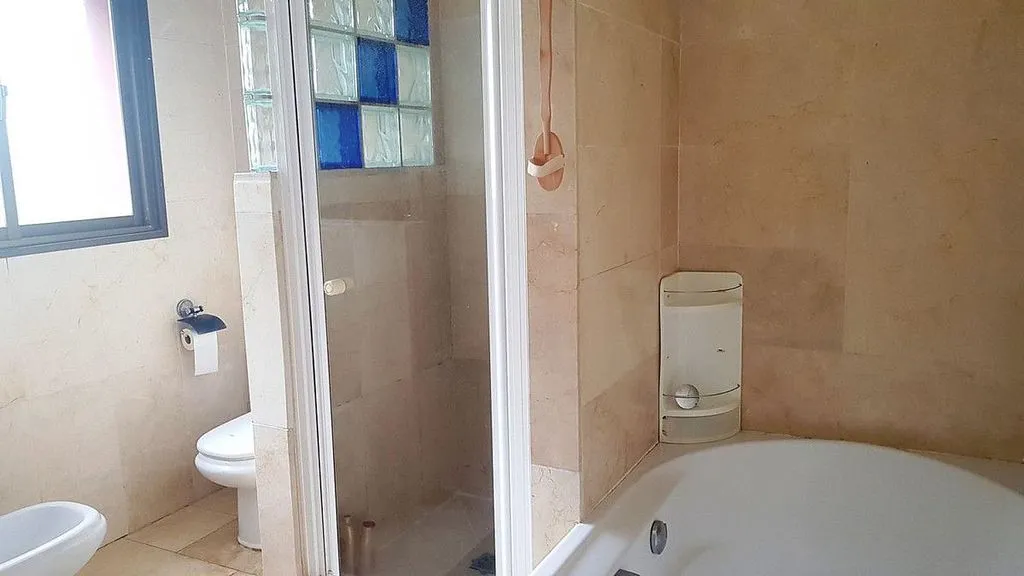 Vannitoad - Chalet with Pool in Casco Antiguo