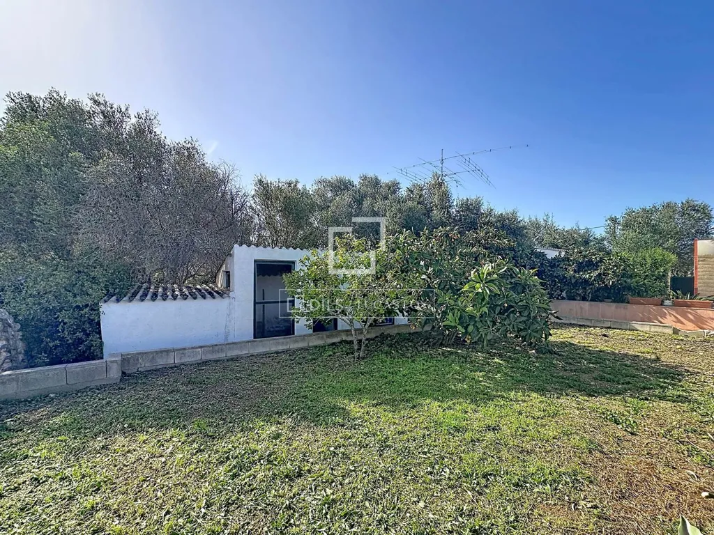 Jardin - 5 Bedroom Villa with Pool in Es Castell