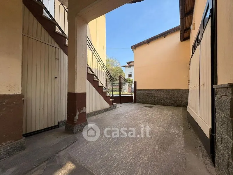 Jardin - Semi-detached Villa to Renovate in Caprile