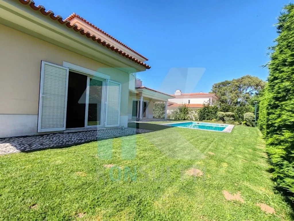 Giardino - Luxury Villa with Pool in Penha Longa, Cascais