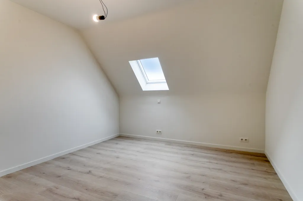 Rooms - Newly Built Apartment with Terrace in Desselgem Centre