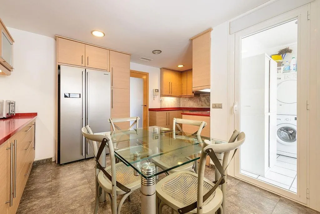 Cuisine - Terraced House with Terrace in Talamanca