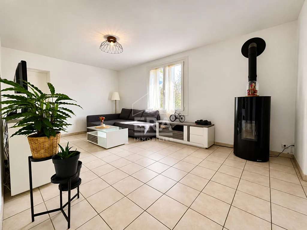 Séjour - Maison Rénovée avec Isolation Extérieure à Lardy
