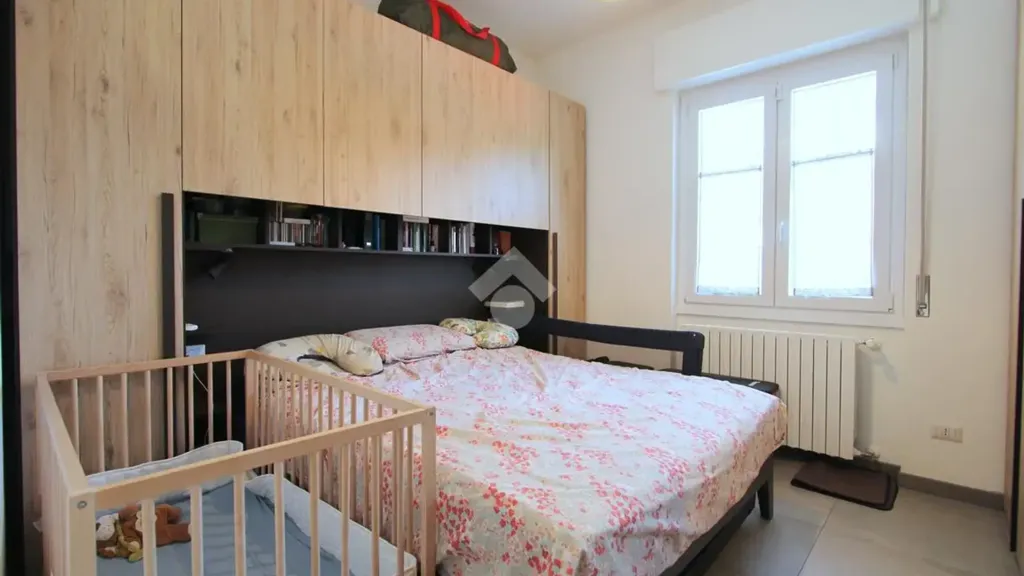 Bedrooms - Rustic Detached House with Garden in Bareggio