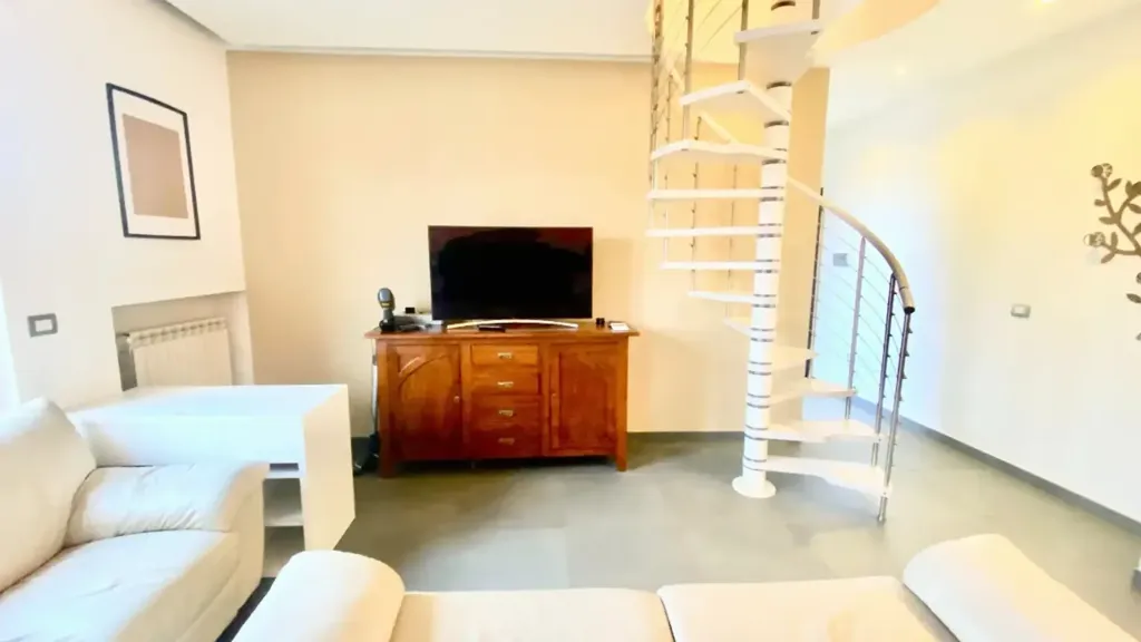 Séjour - Four-Bedroom Apartment with Terraces in Milan