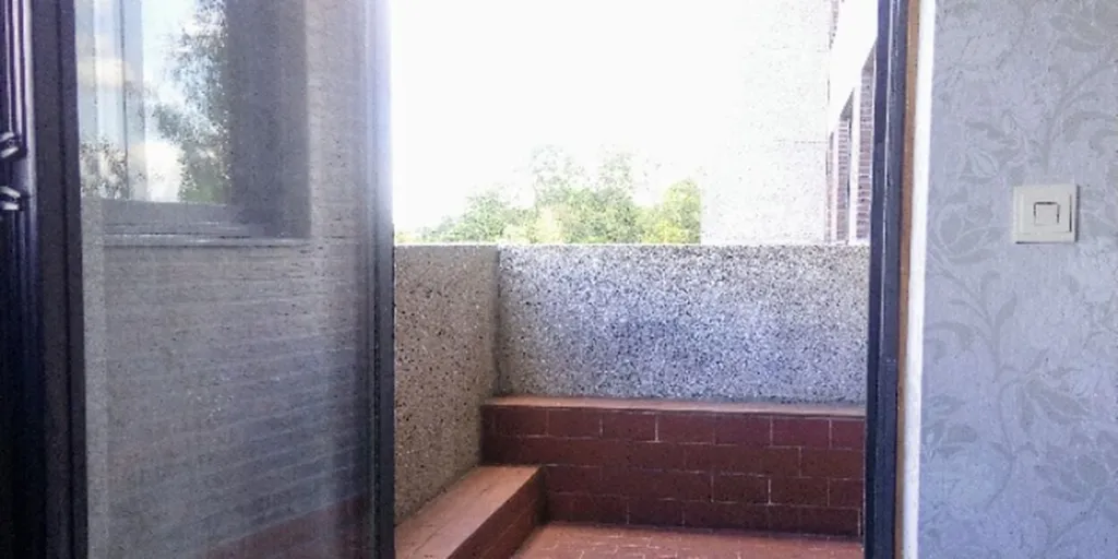 Balcone - Light-Filled Apartment with Terrace in Dendermonde