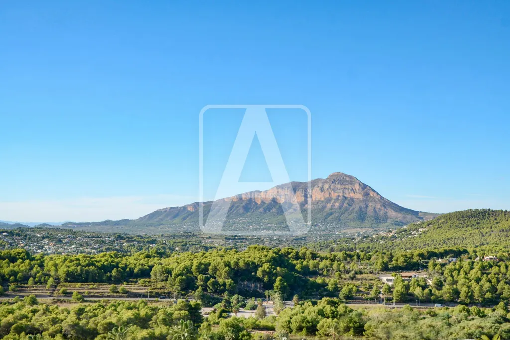 Modern Villa with Panoramic Views in Jávea