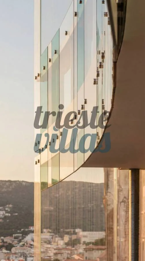 Balcone - Duplex Apartment with Sea View in Trieste
