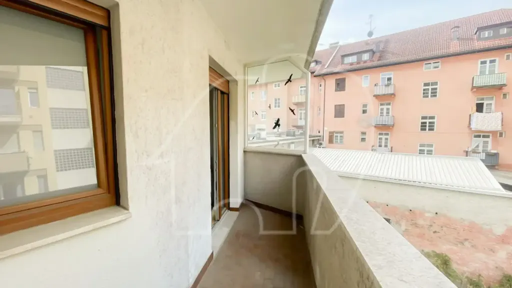 Rõdu - Rustic-Style Flat with Terrace in Merano