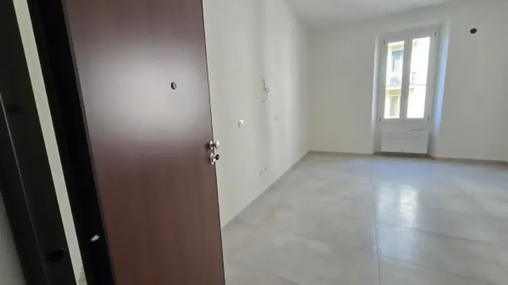 Pièces - Fully Renovated Apartment near Florence Centre