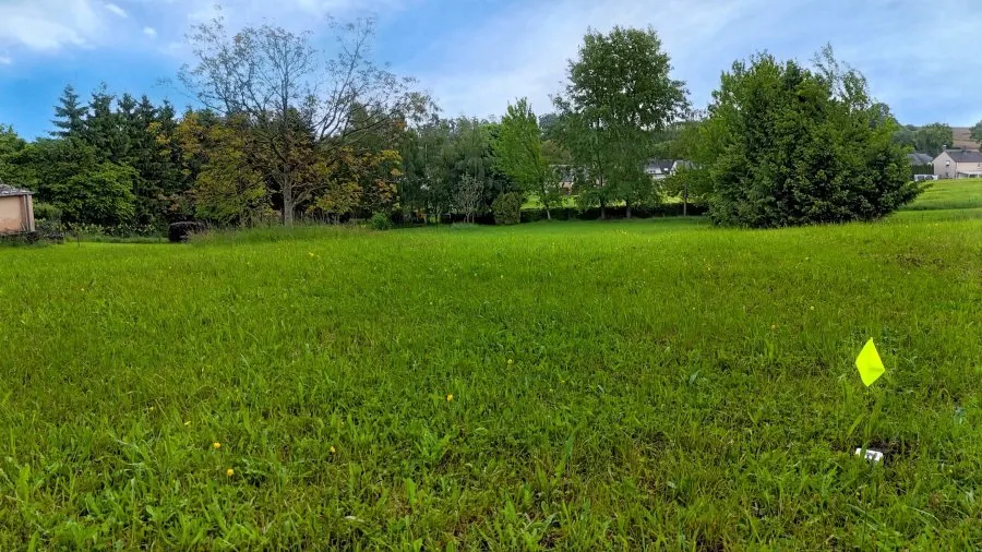 Jardin - Terrains à Vendre avec Vue Campagnarde à Sélange