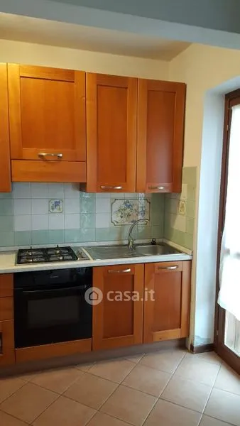 Cucina - Attico ammobiliato con terrazzo a Narni