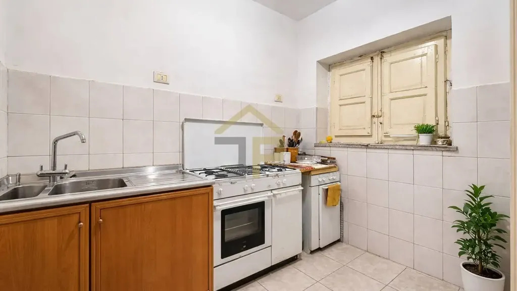 Cuisine - Apartment with Balcony in Central Palermo