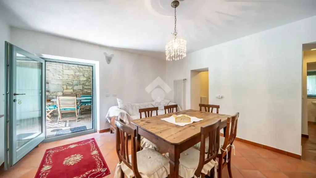Salle à manger - Restored Rustico with Garden in Serramazzoni