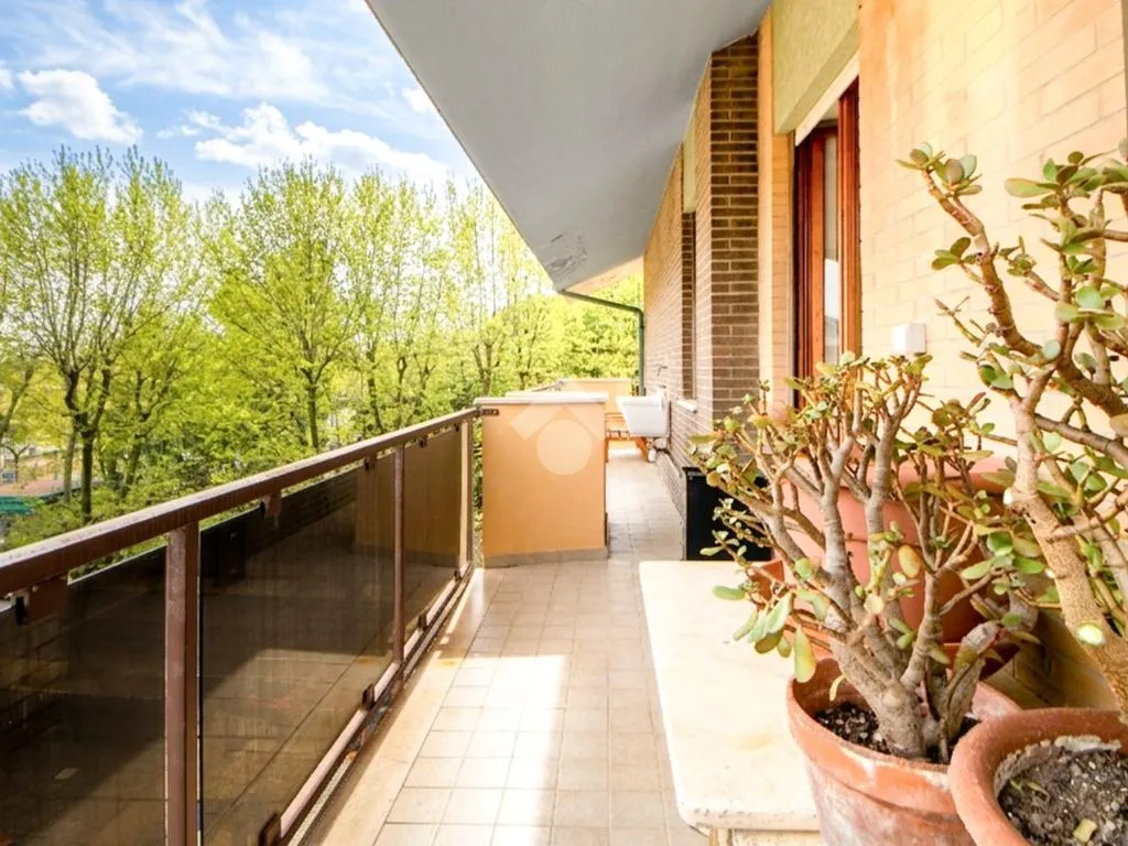 Balcon - Seafront Duplex with Garage in Francavilla al Mare