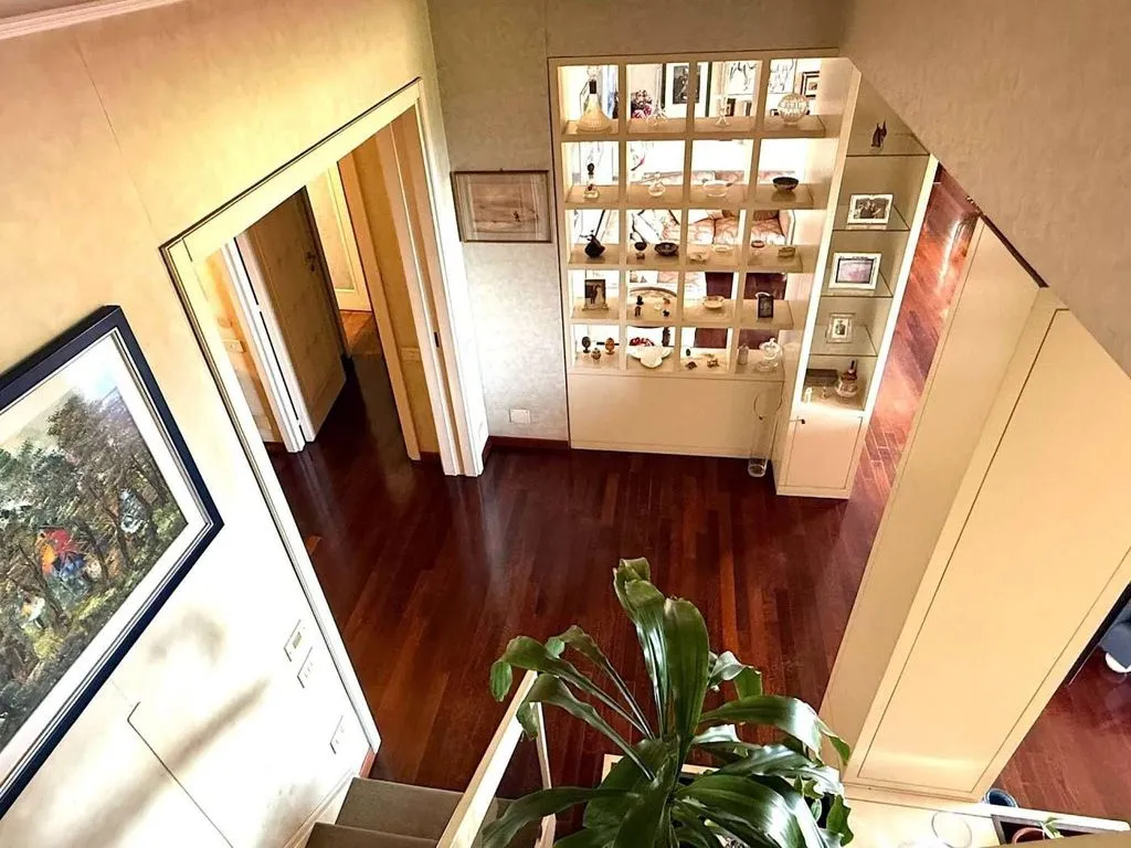 Entrée - Luxury Penthouse with Panoramic View in Rome