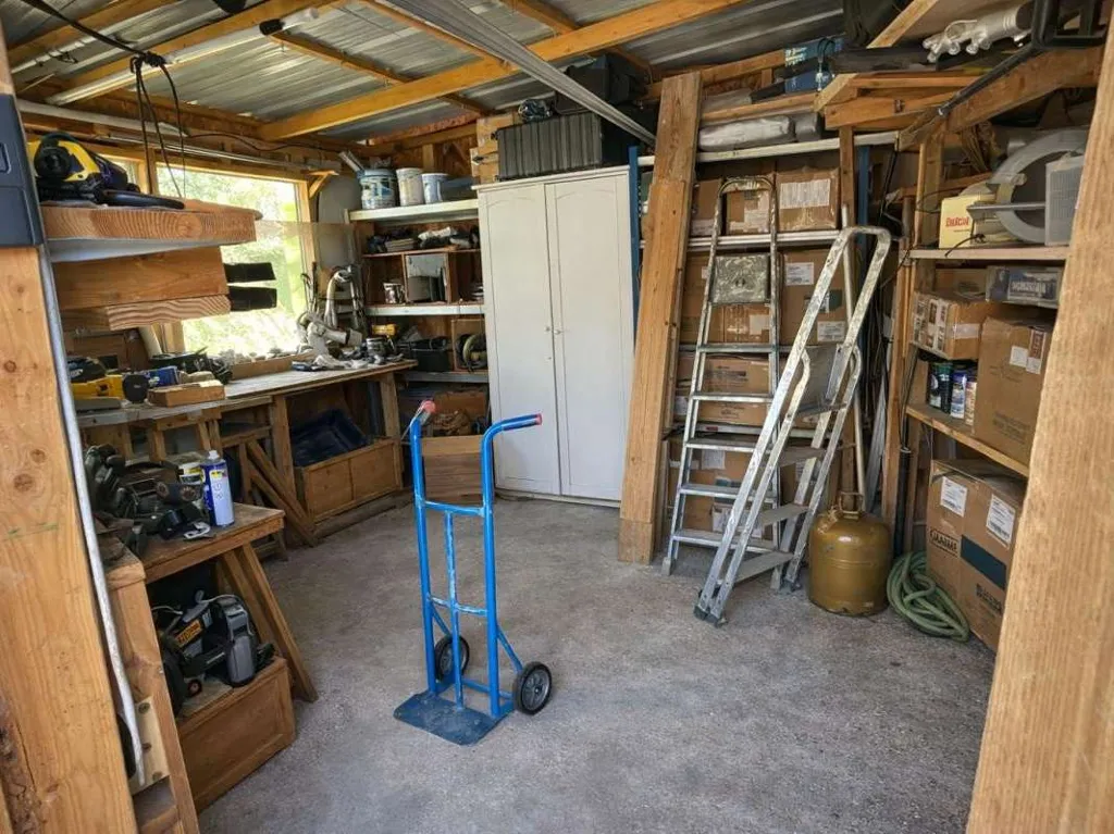 garage