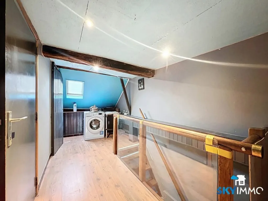 Lavanderia - Mixed-use Building with Apartment in Huy