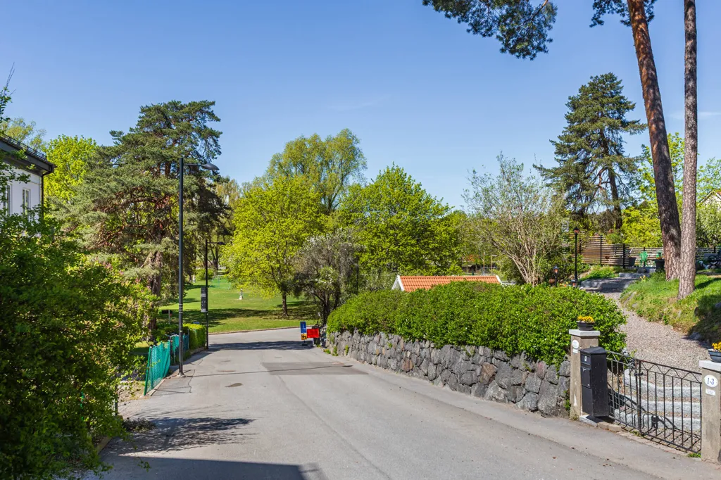 Välivaade - Corner Flat with Garden in Duvbo