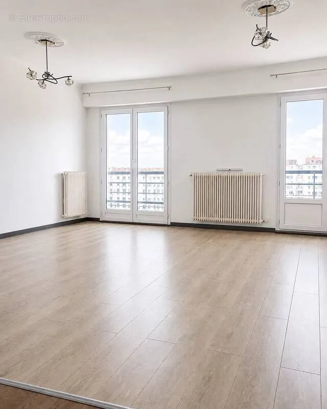 Séjour - Appartement avec vue sur Lyon au 10ème étage
