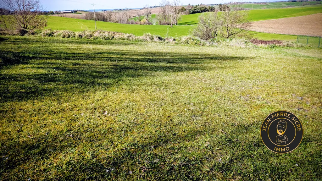 Aed - Quiet Constructible Plot in Gaillac-Toulza