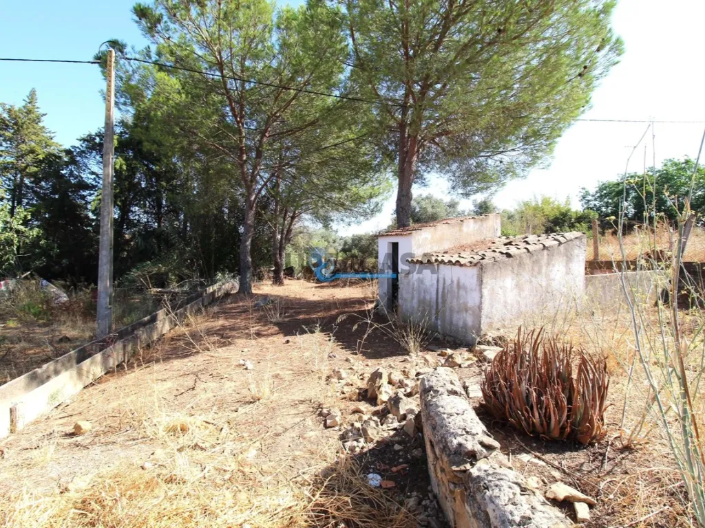 Aed - Algarvian Villa with Golf Course Proximity in Silves