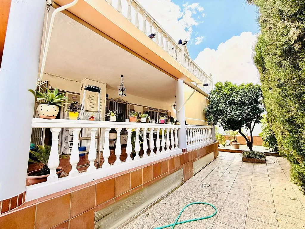 Terrasse - Single-Storey Chalet with Terrace in Montequinto