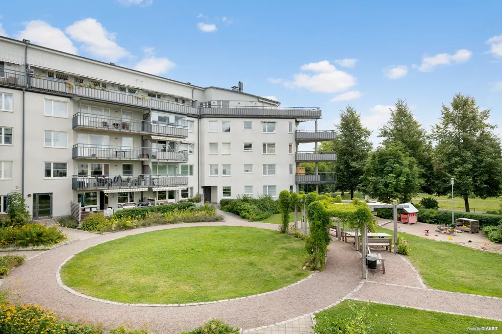 Aed - Apartment with Balcony in Uppsala