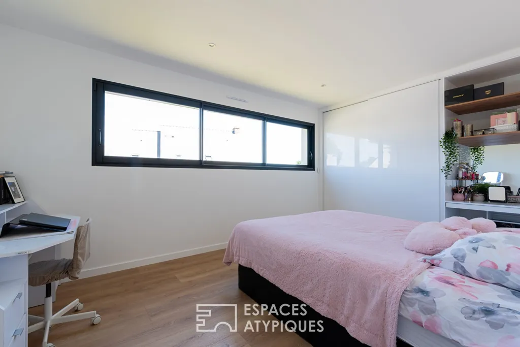 Bedrooms - Architectural Villa with Pool in Rennes